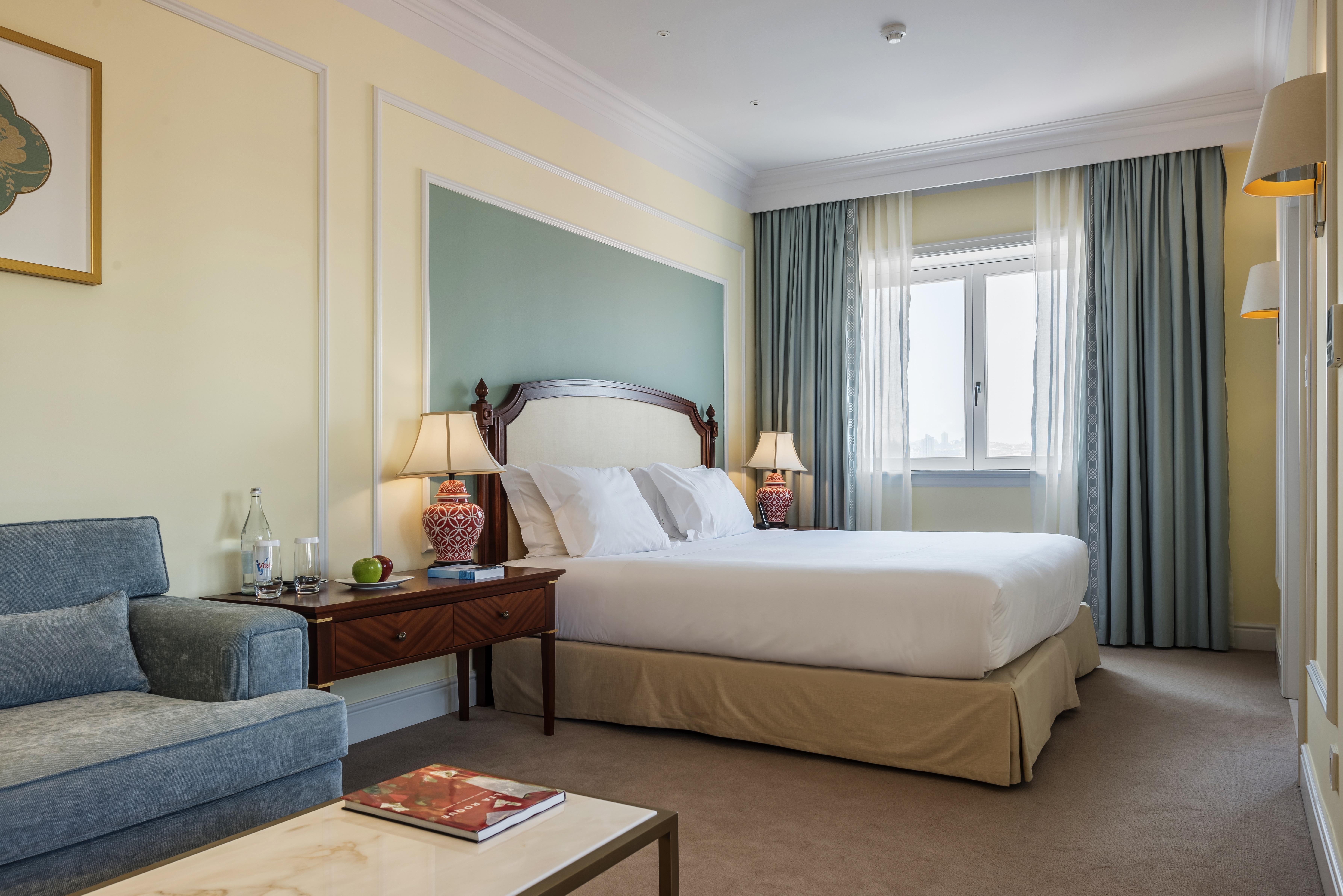 Hospes Infante Sagres Porto - Small Luxury Hotels Of The World Zewnętrze zdjęcie A room at the hotel
