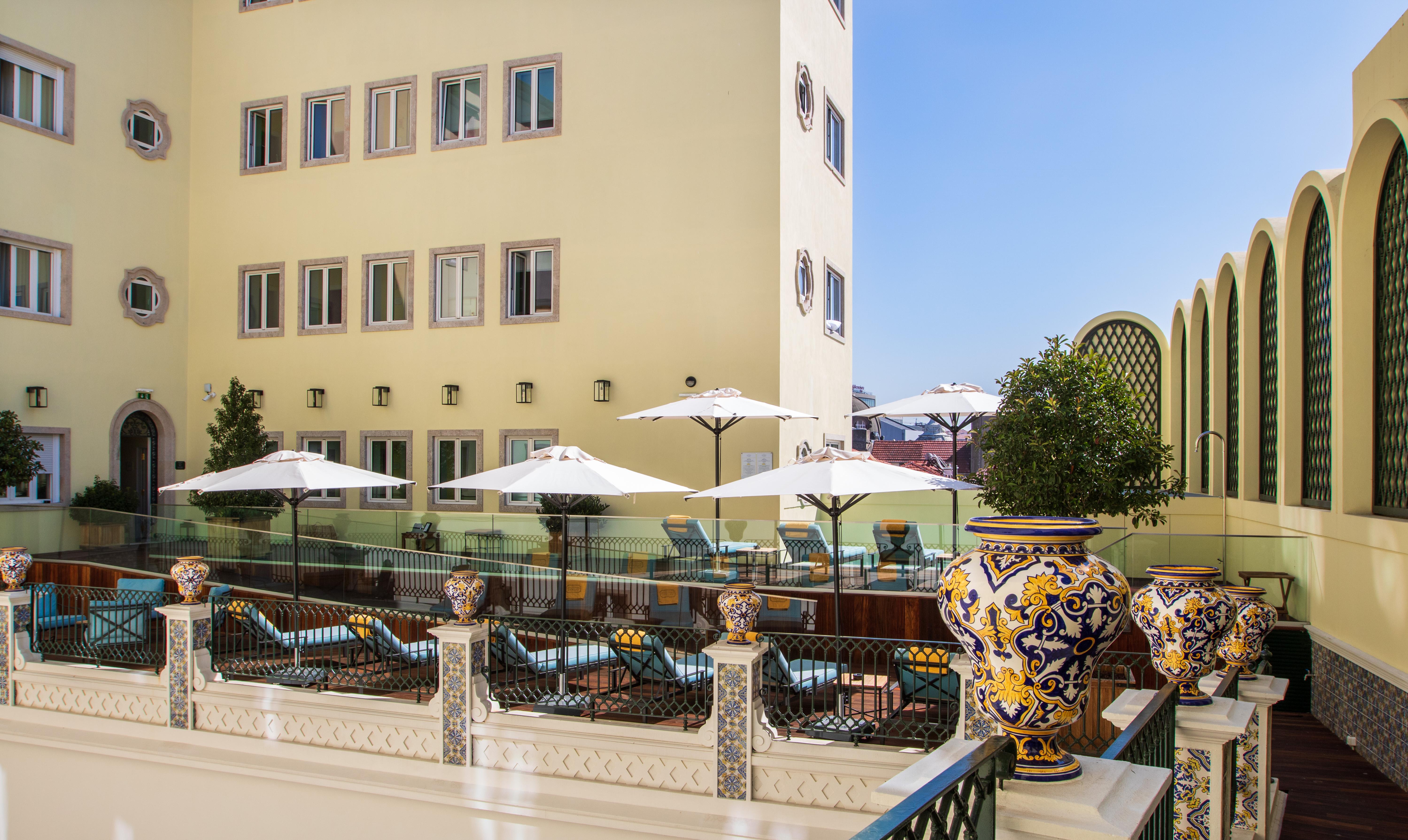 Hospes Infante Sagres Porto - Small Luxury Hotels Of The World Zewnętrze zdjęcie The hotel's courtyard