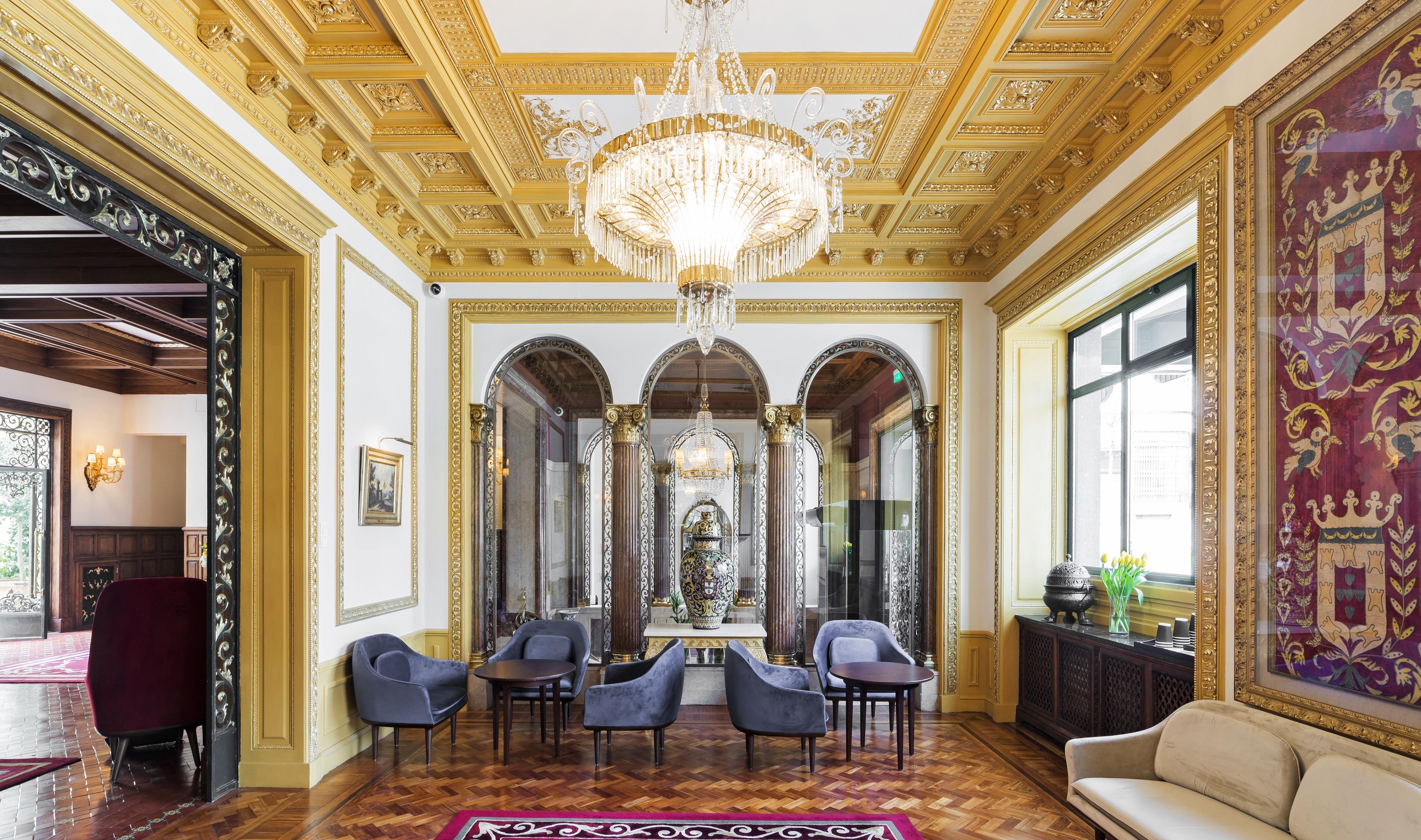 Hospes Infante Sagres Porto - Small Luxury Hotels Of The World Zewnętrze zdjęcie The lobby of the hotel