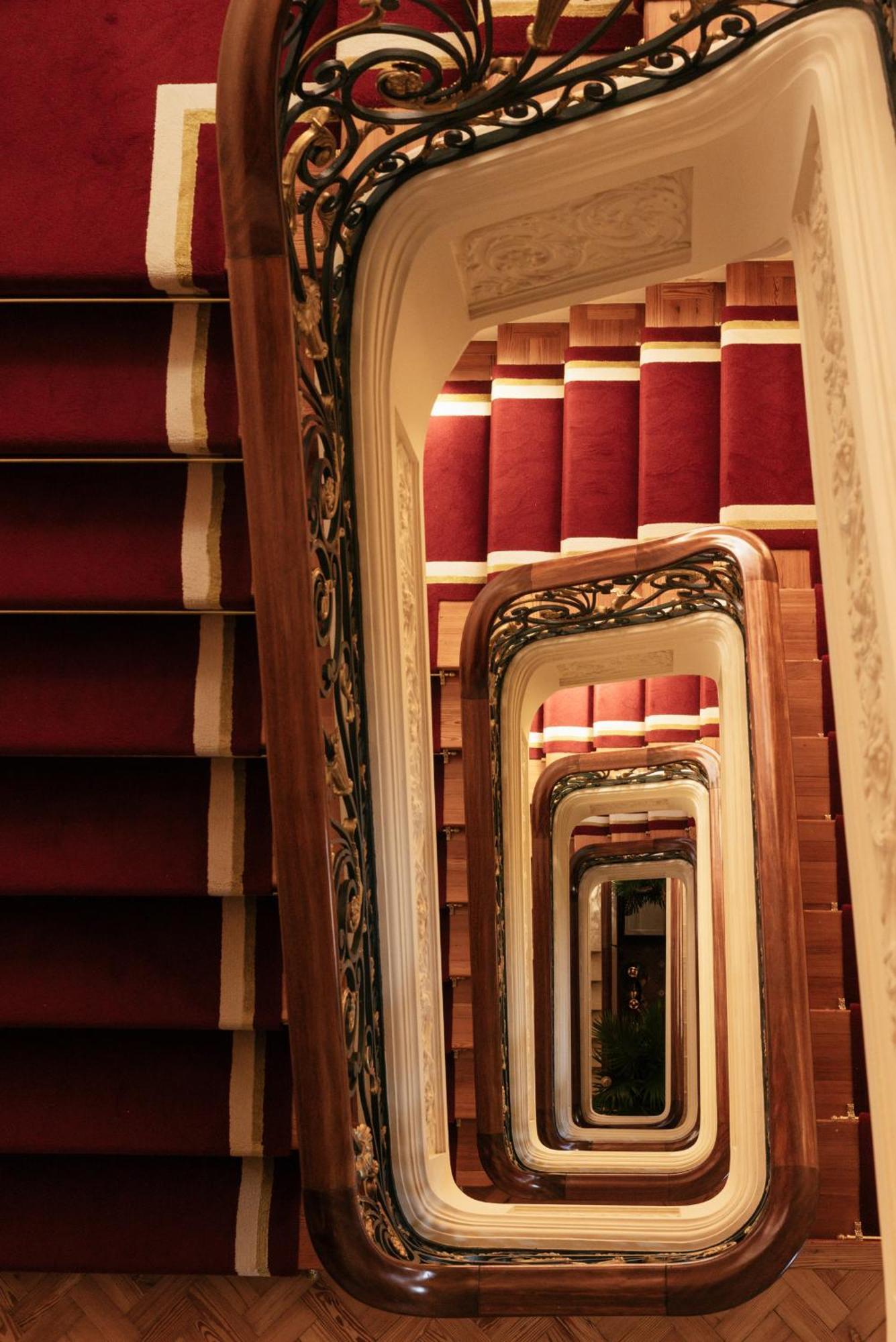 Hospes Infante Sagres Porto - Small Luxury Hotels Of The World Zewnętrze zdjęcie Staircase