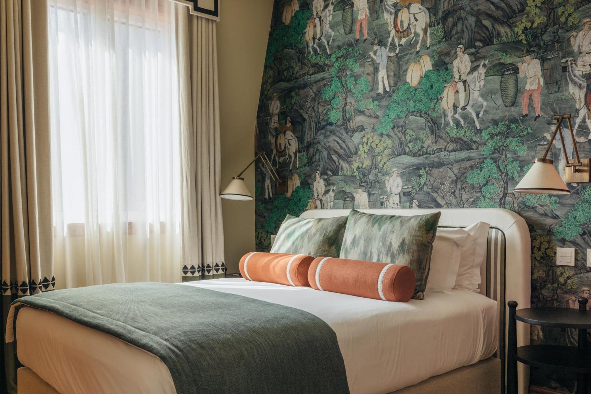 Hospes Infante Sagres Porto - Small Luxury Hotels Of The World Zewnętrze zdjęcie A bedroom at the hotel