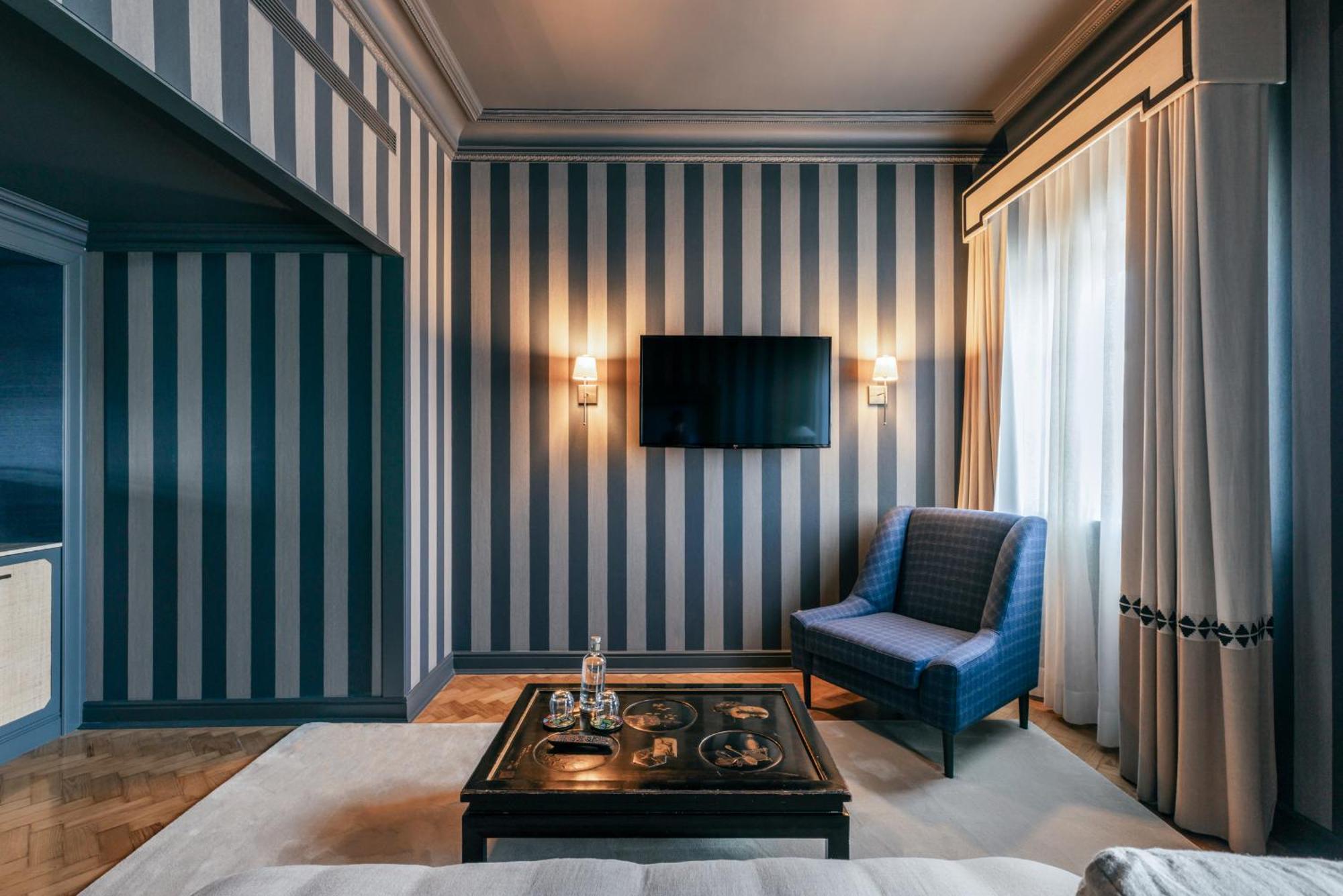 Hospes Infante Sagres Porto - Small Luxury Hotels Of The World Zewnętrze zdjęcie A room at the hotel